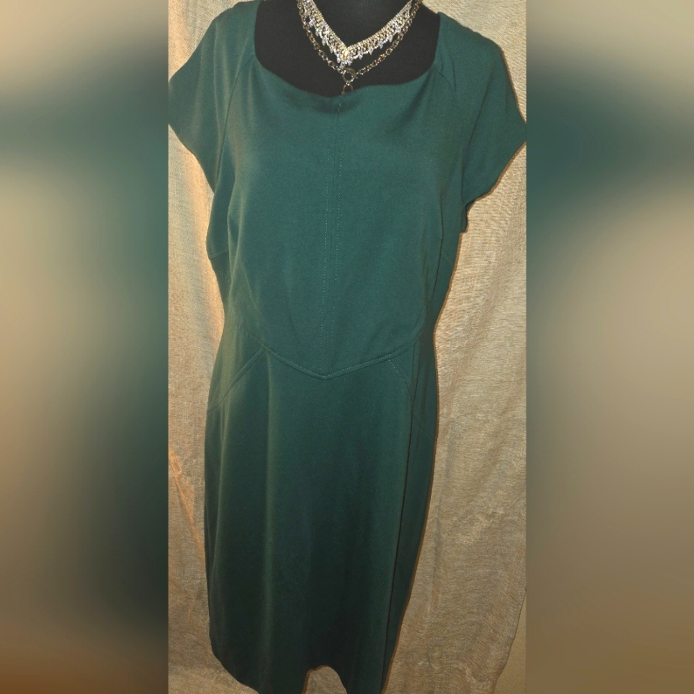 💙Used Elegant Green Dress